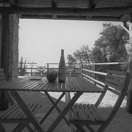 I Tre Grappoli Alloggio per agriturismo Corniglia