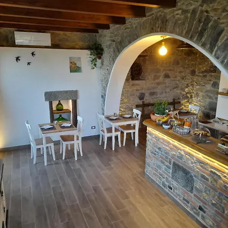 Alloggio per agriturismo I Tre Grappoli Corniglia