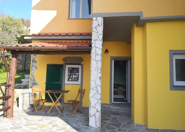 I Tre Grappoli Feriegård Corniglia